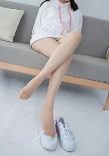 在丈夫面前被侵犯在线