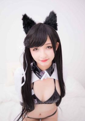 善良的美女秘书